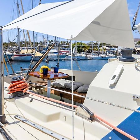 Seaside Chill-Out Stay On A Sail Yacht Пуэрто-Калеро Экстерьер фото