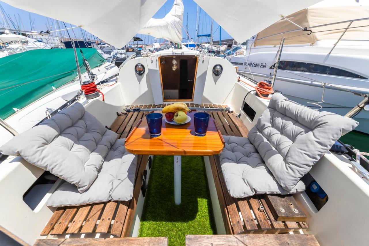 Seaside Chill-Out Stay On A Sail Yacht Пуэрто-Калеро Экстерьер фото