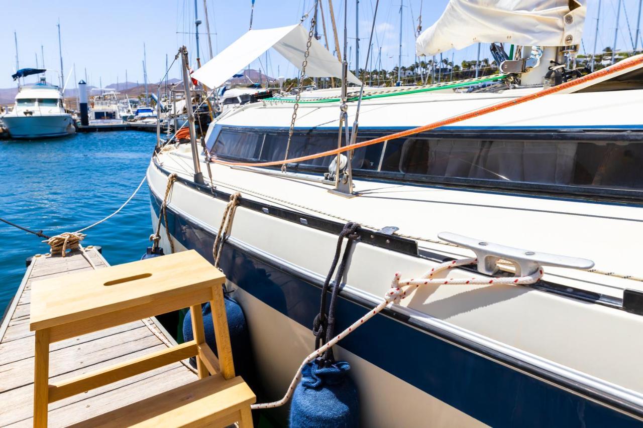 Seaside Chill-Out Stay On A Sail Yacht Пуэрто-Калеро Экстерьер фото